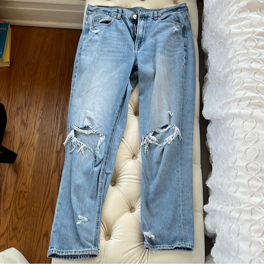 American Eagle Distressed Light Blue Jeans